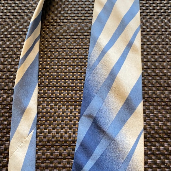 Cool blue abstract Japanese tie - Picture 3 of 4